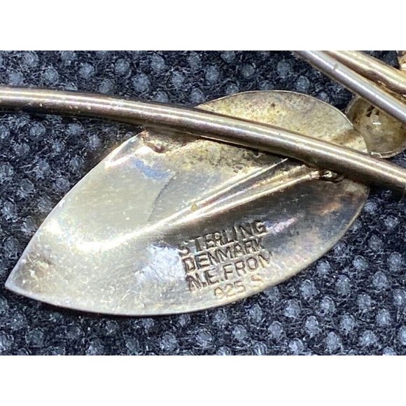 Vintage N E Sterling Pin Denmark Three Leaf & Berries Brooch 925 - Picture 2 of 6